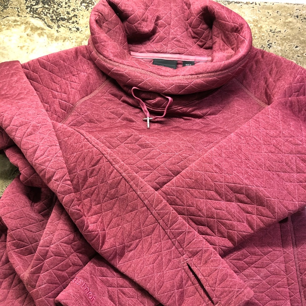 Marmot, long sleeve pullover, worn once, large